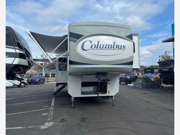 Thumbnail Photo undefined for New 2023 Palomino Columbus Compass